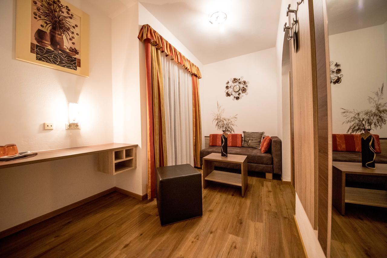Hotel Garni Wolfgang 3*