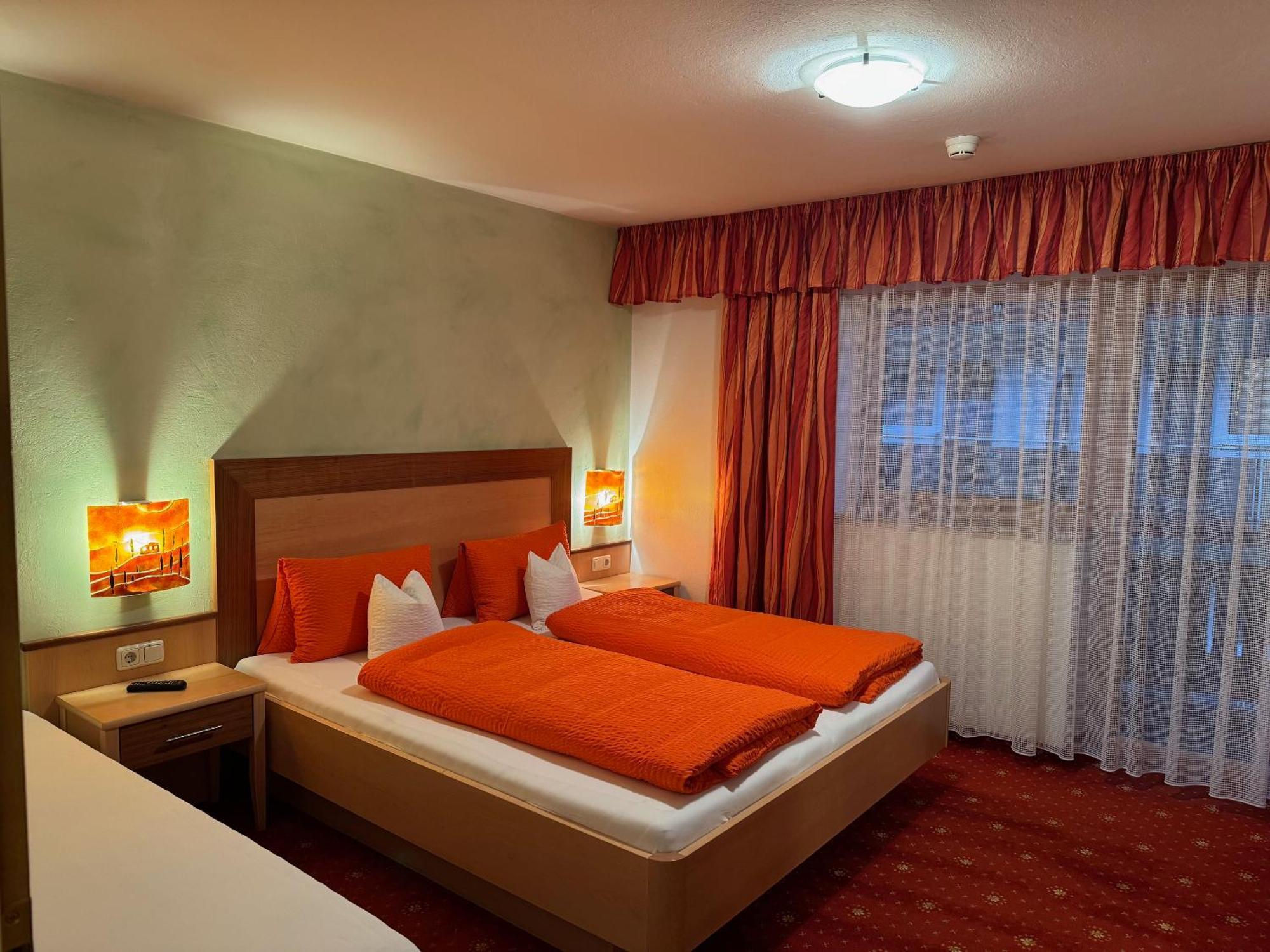 Hotel Garni Wolfgang 3*